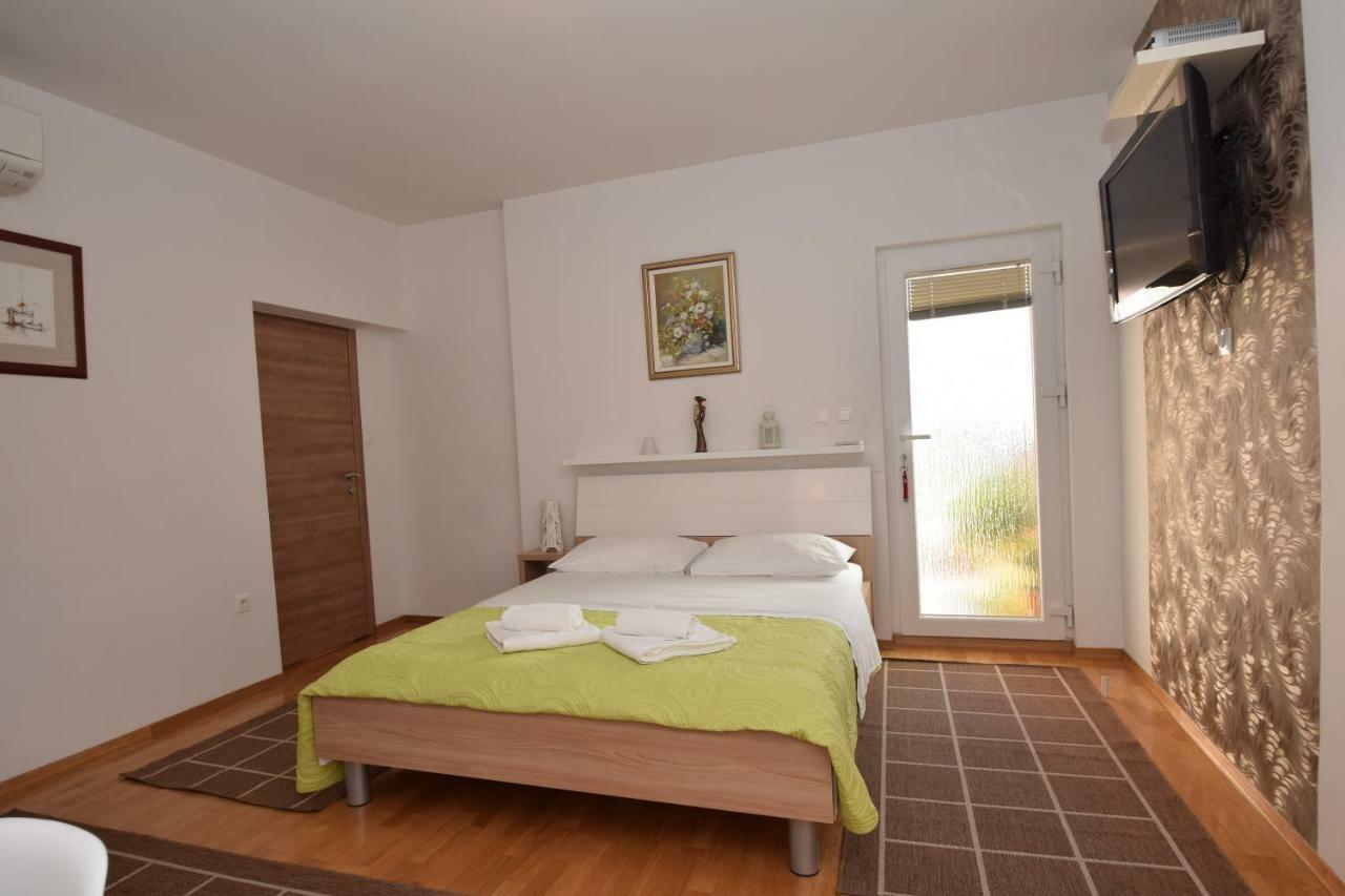 Apartment Smokrovic Starigrad Paklenica Extérieur photo